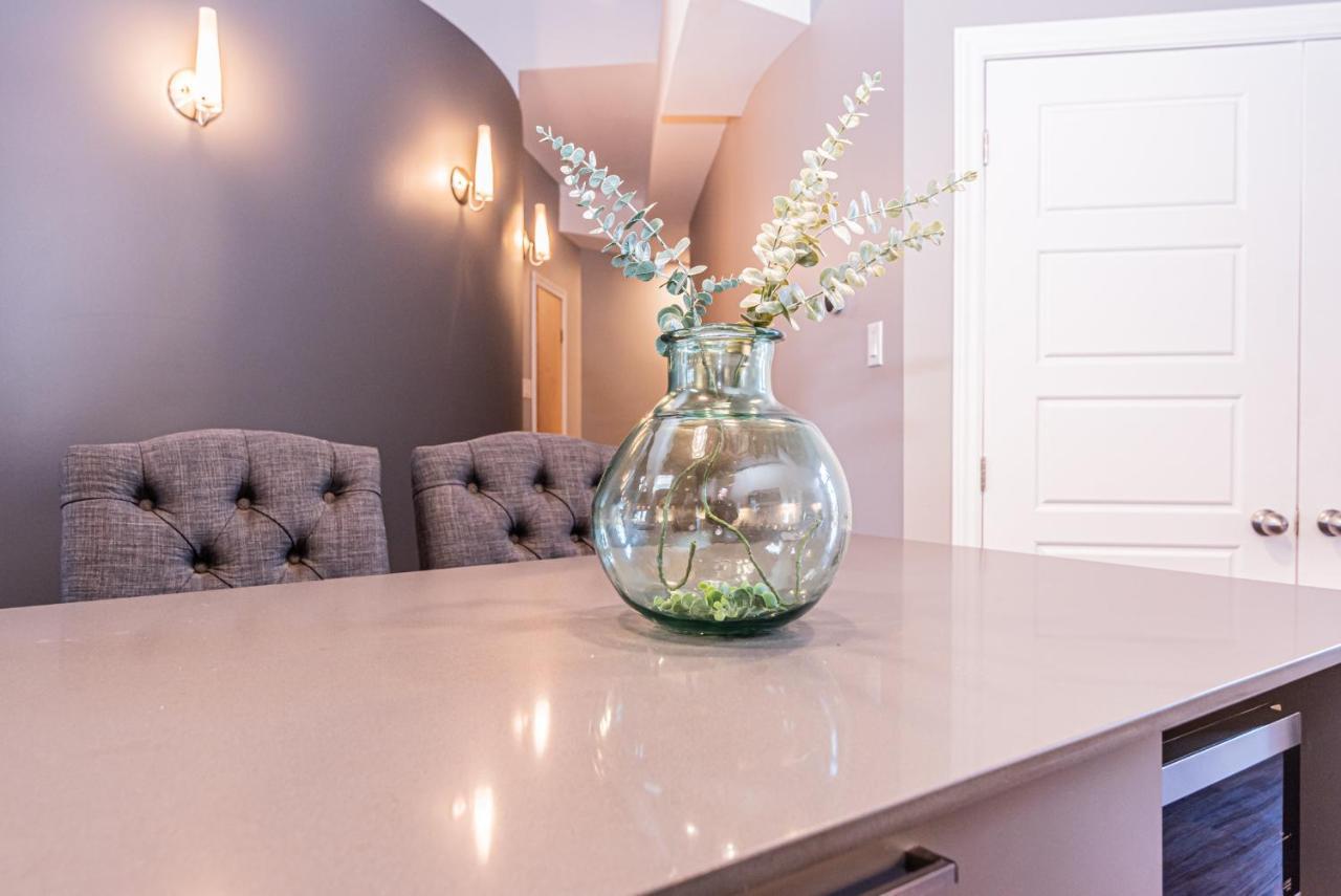Family Friendly 3-Bedroom Beauty In Le Plateau By Denstays Montréal Extérieur photo